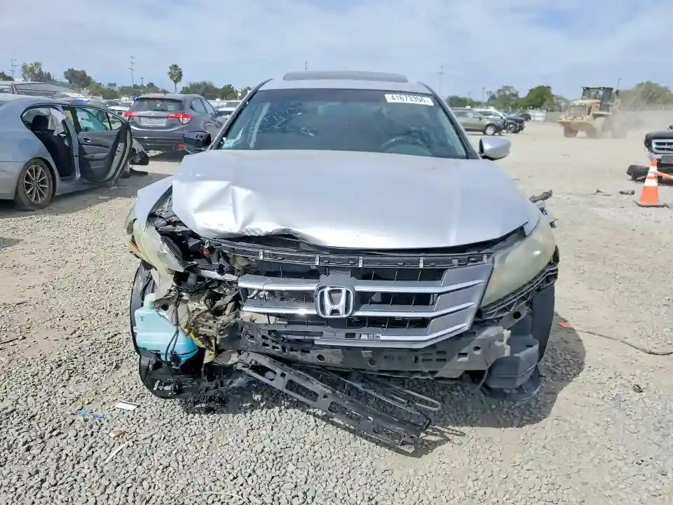 5J6TF1H36BL002766 2011 HONDA ACCORD-4