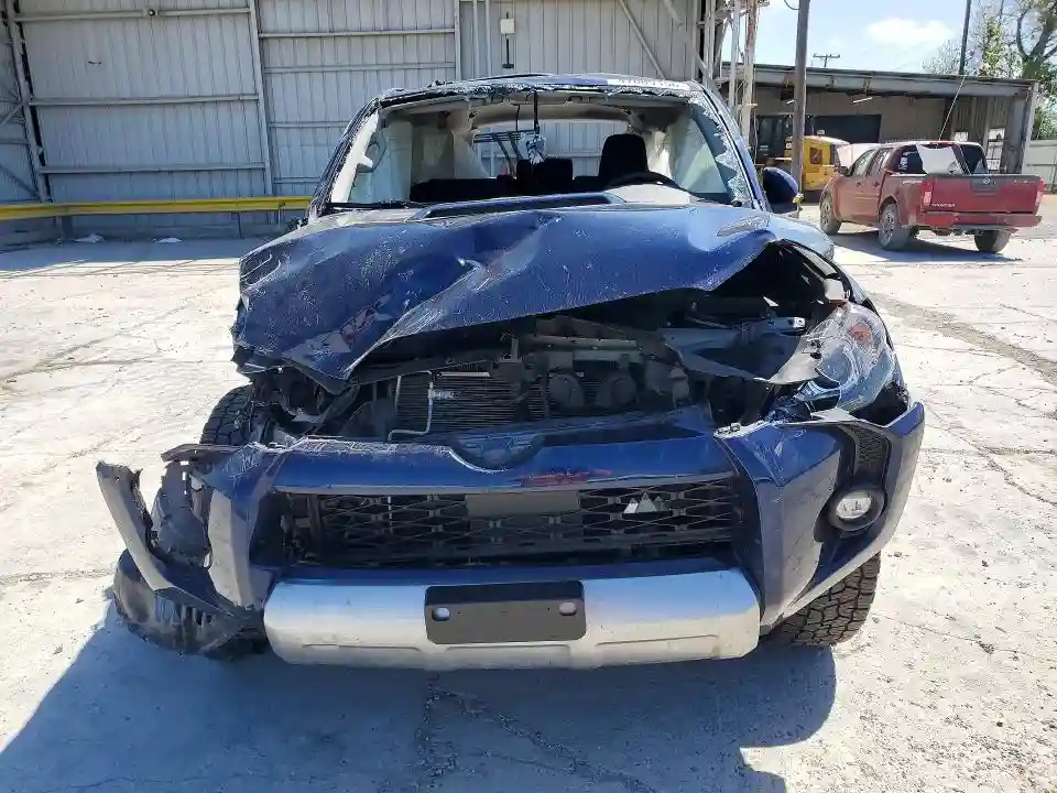 JTEPU5JR2R6233428 2024 TOYOTA 4RUNNER-4