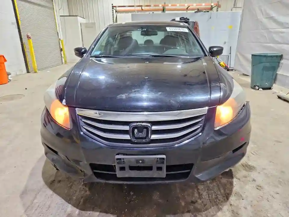 1HGCP3F89BA002612 2011 HOND ACCORD-4