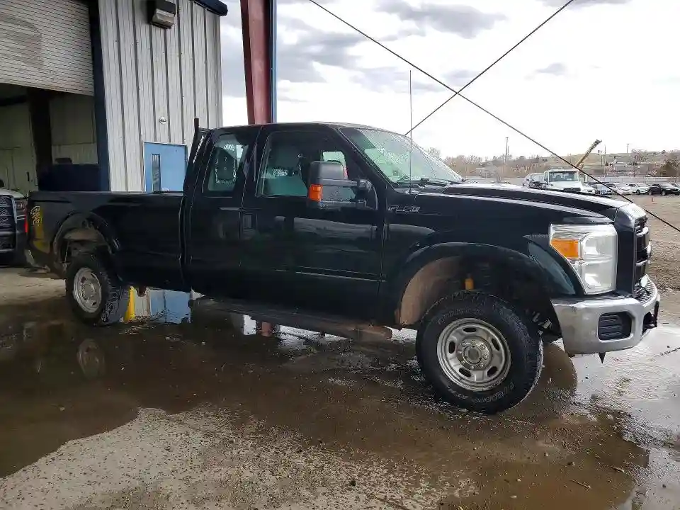 1FT7X2B67CEC35297 2012 FORD F250-3