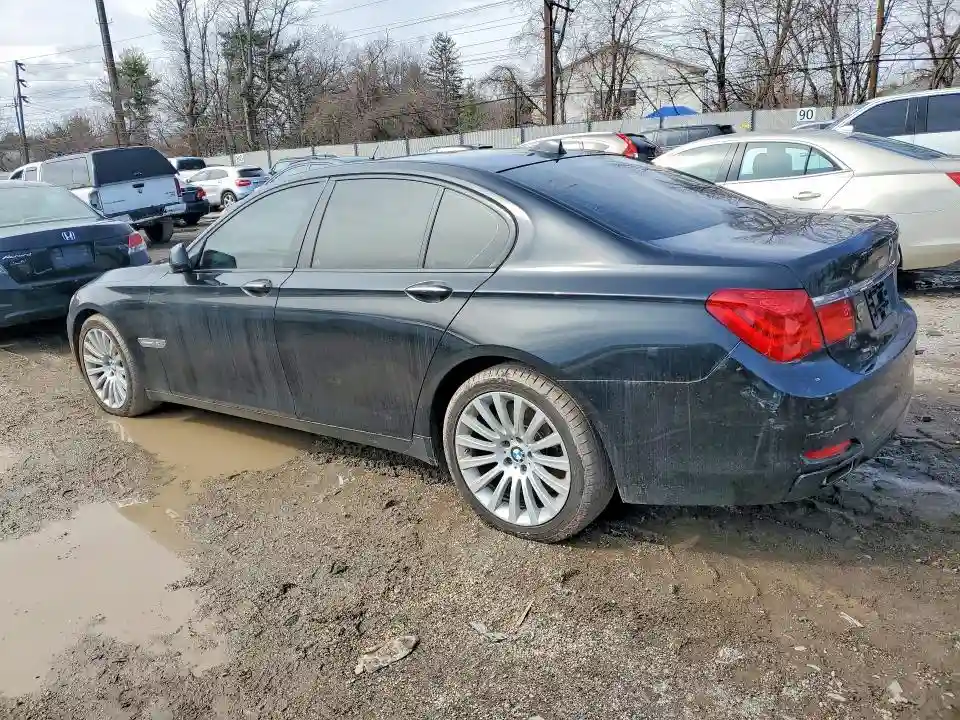WBAKC6C59CC395693 2012 BMW 7 SERIES-1