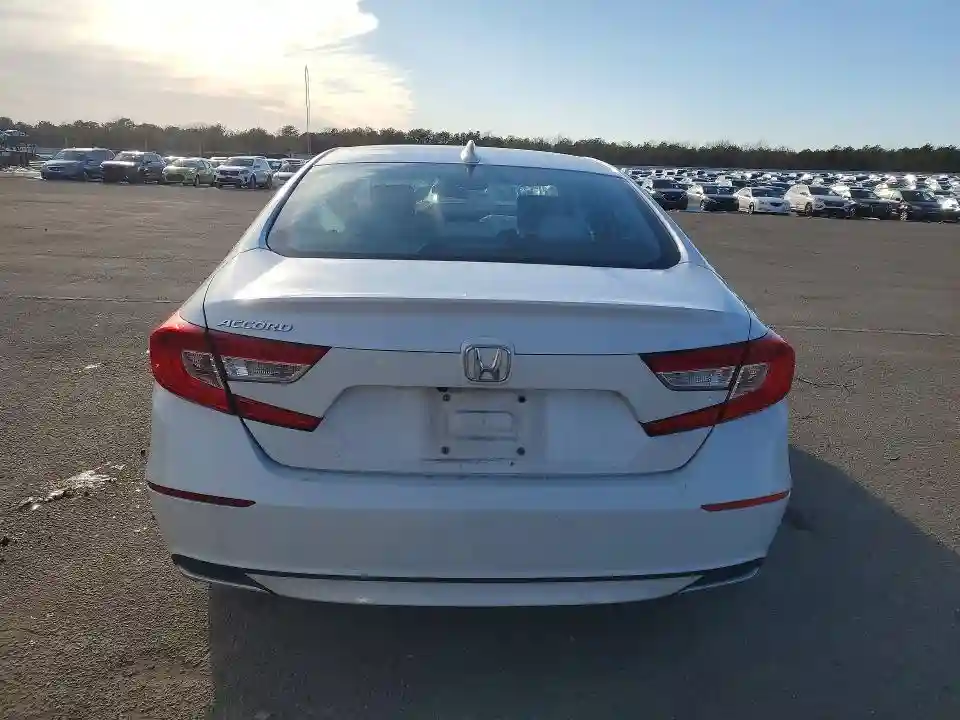 1HGCV1F16JA180845 2018 HONDA ACCORD-5