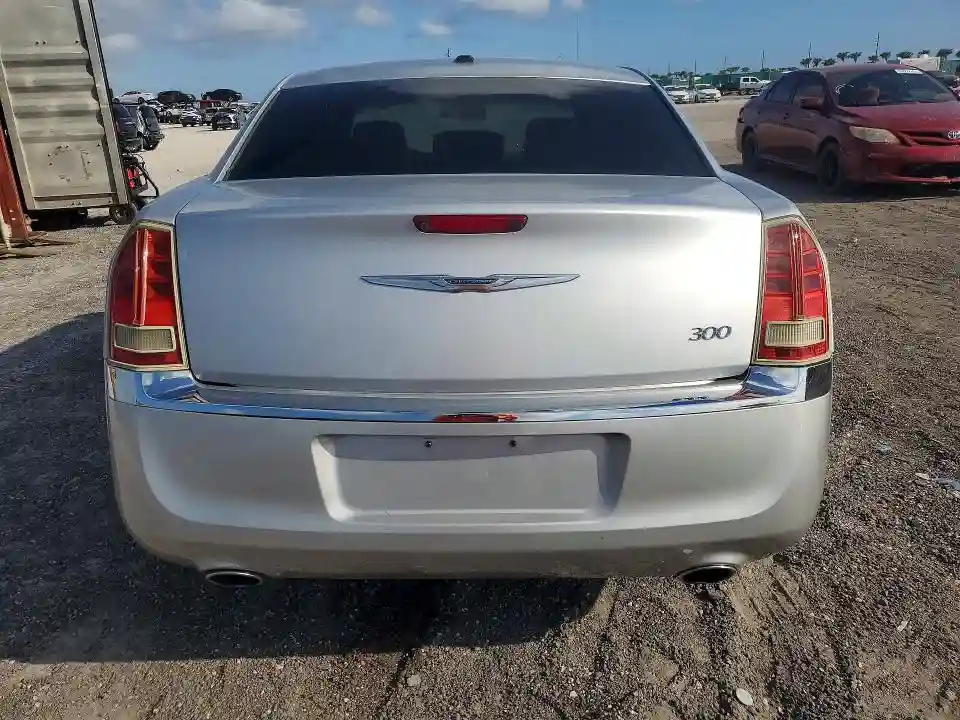 2C3CCACG5CH310703 2012 CHRYSLER 300-5