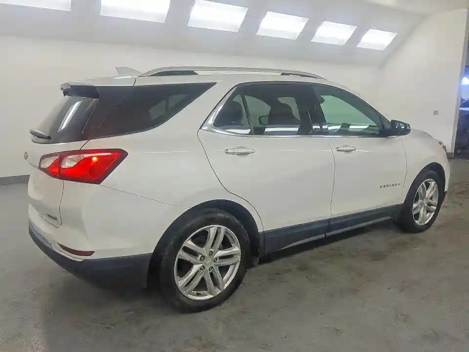 2GNAXMEV8J6261209 2018 CHEVROLET EQUINOX-2