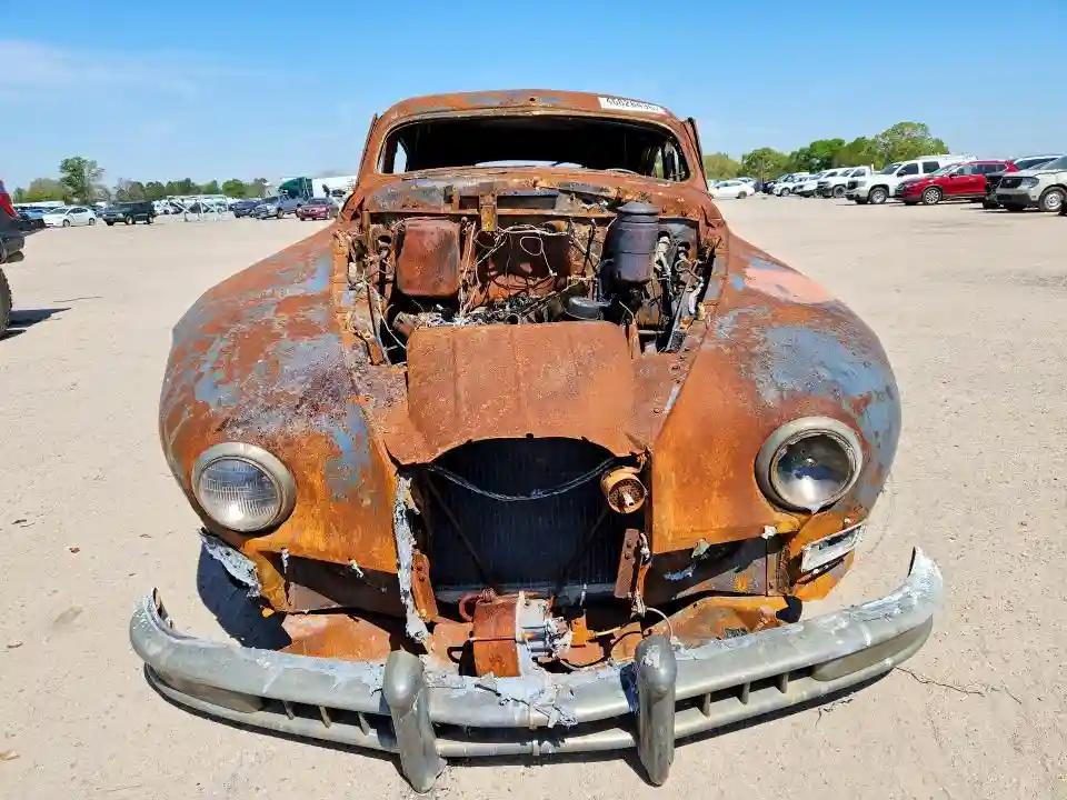 225298003 1949 PACKARD DELUXE EIG-4