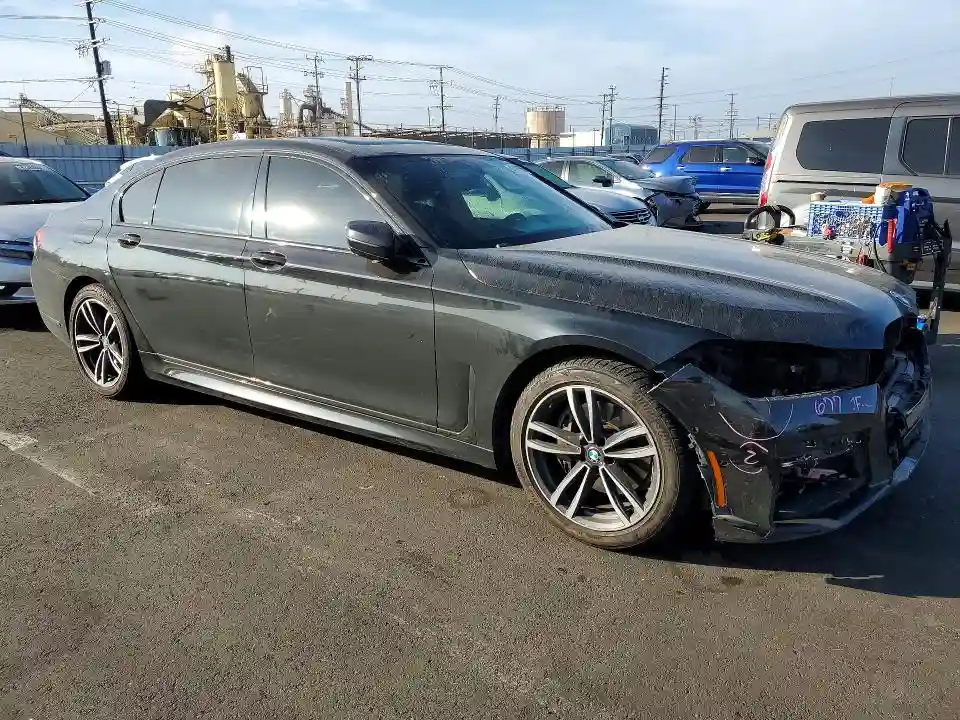 WBA7T2C06LGF96708 2020 BMW 7 SERIES-3