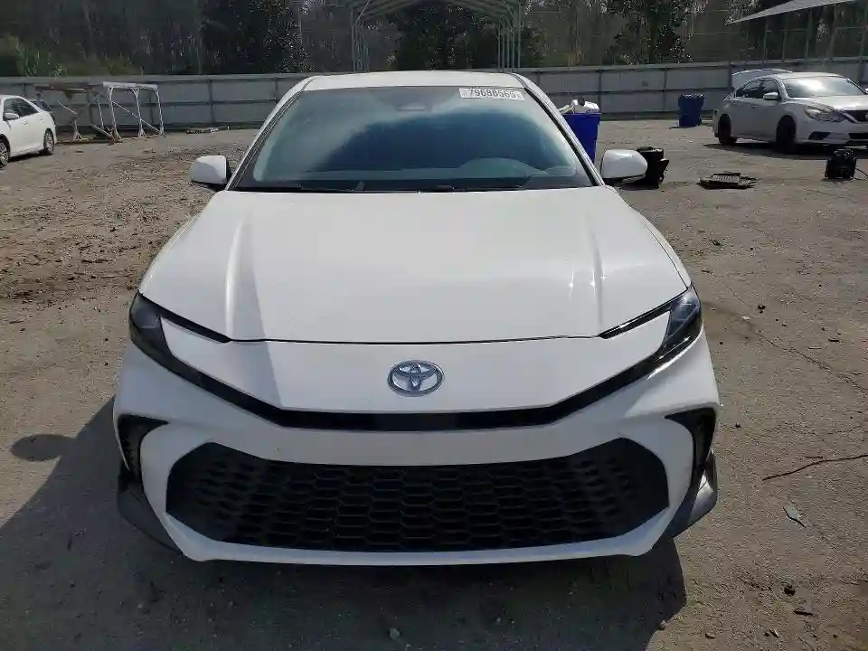 4T1DAACK1SU181165 2025 TOYOTA CAMRY-4