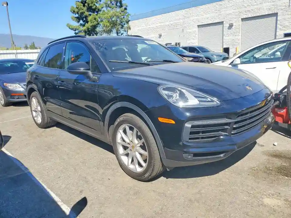 WP1AA2AY4KDA06508 2019 PORSCHE CAYENNE-3