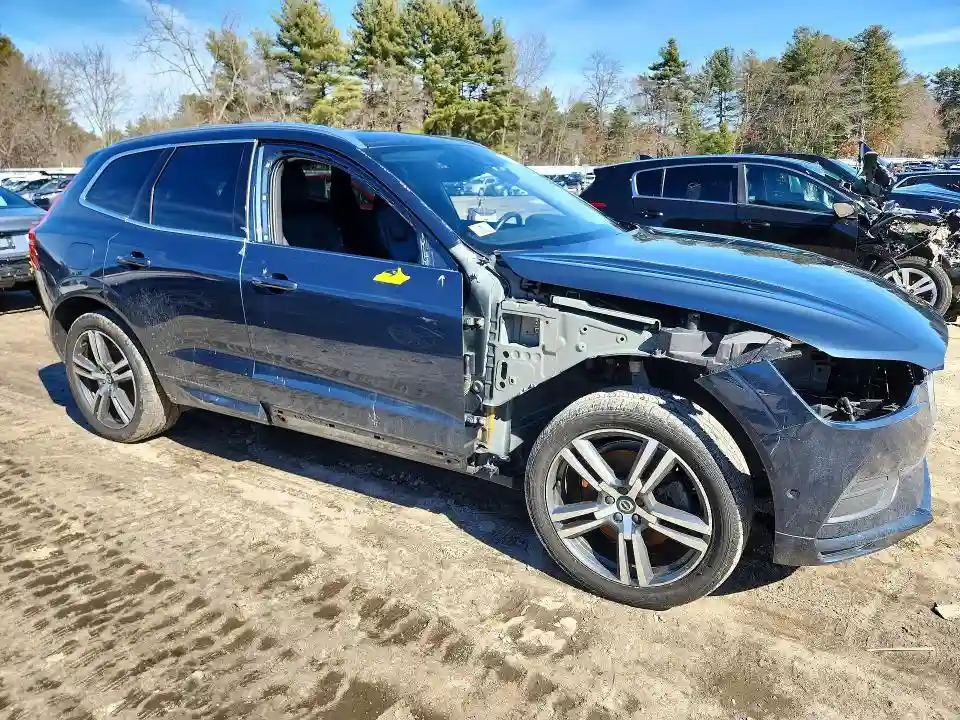 YV4A22RK9K1357492 2019 VOLVO XC60-3