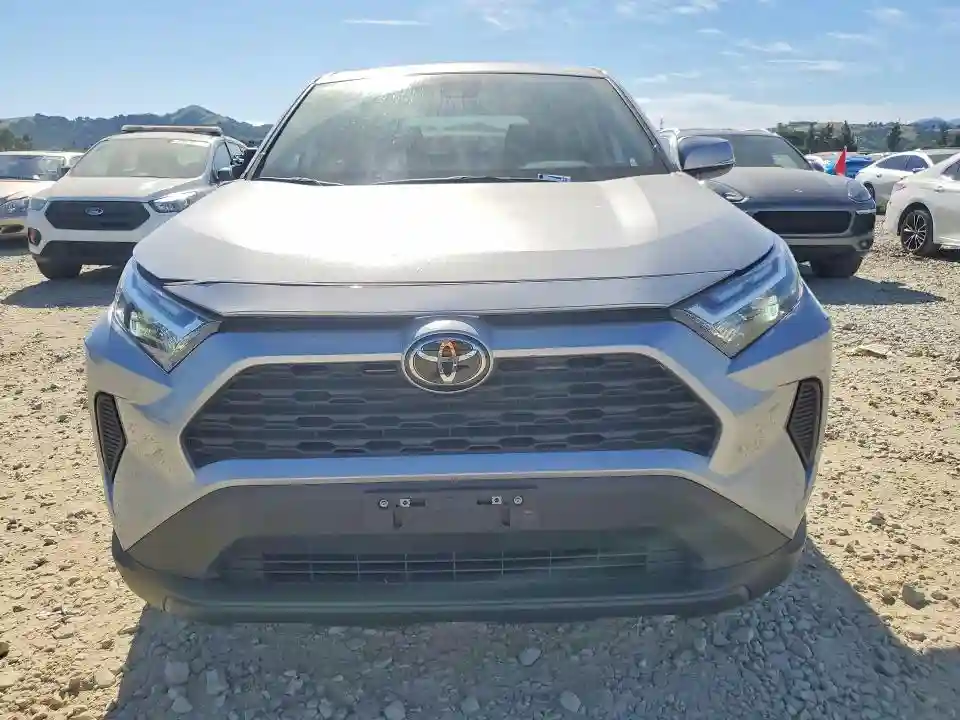 2T3K1RFV0RC269686 2024 TOYOTA RAV4-4