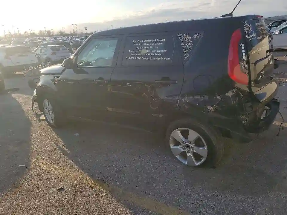 KNDJN2A26H7475575 2017 KIA SOUL BASE-1