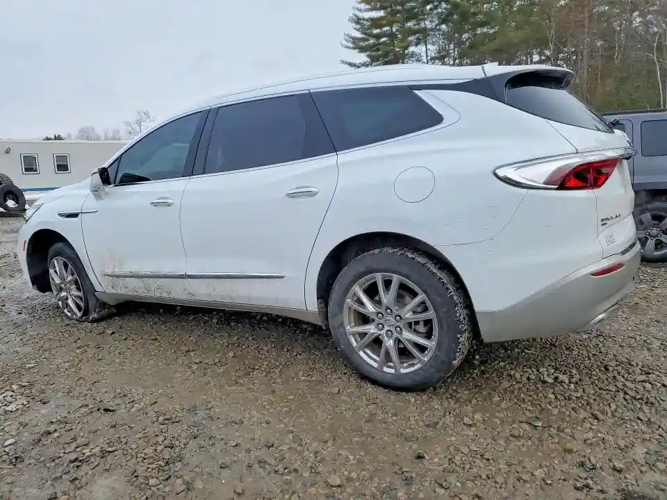 5GAEVBKW8PJ143918 2023 BUICK ENCLAVE-1