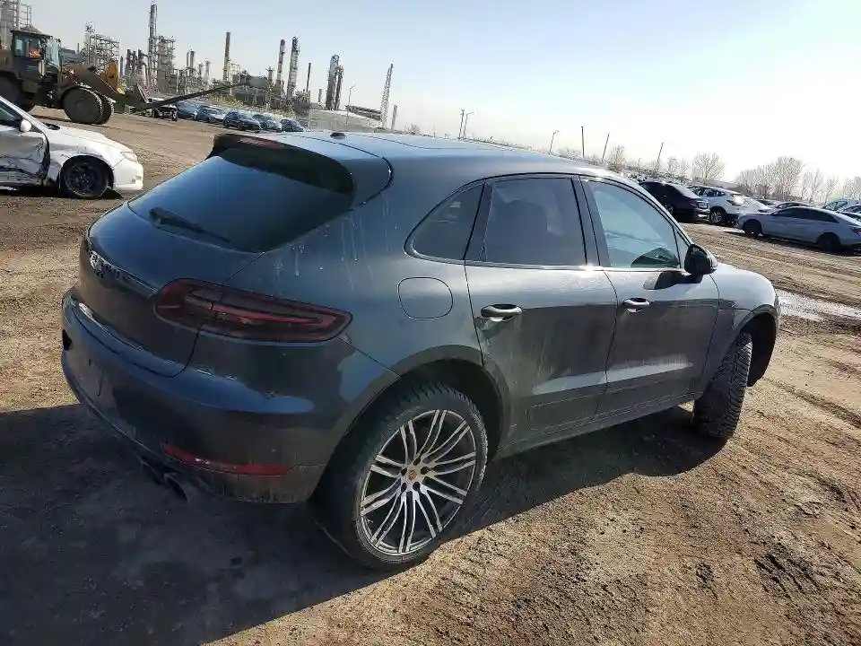 WP1AG2A55HLB54704 2017 PORSCHE MACAN-2