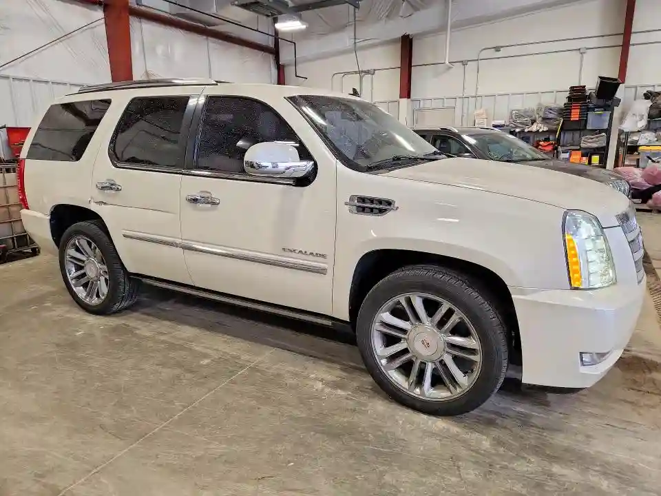 1GYS4DEF7ER218550 2014 CADILLAC ESCALADE-3