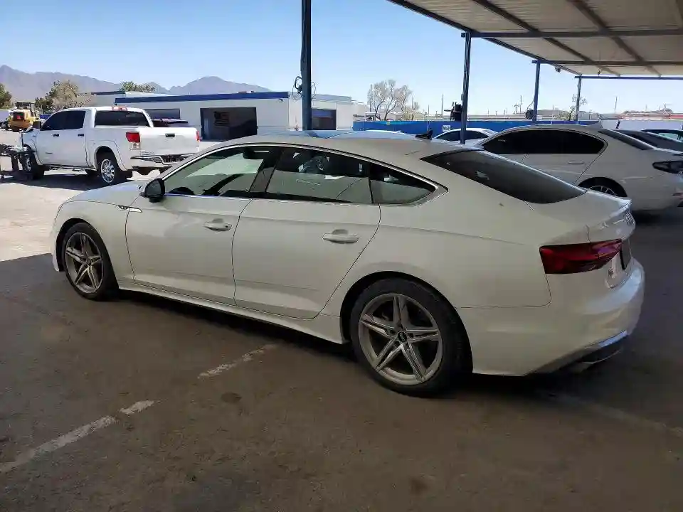WAUDACF53MA059429 2021 AUDI A5-1