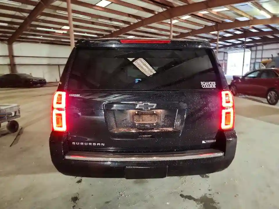 1GNSKJKC8HR282600 2017 CHEVROLET SUBURBAN-5