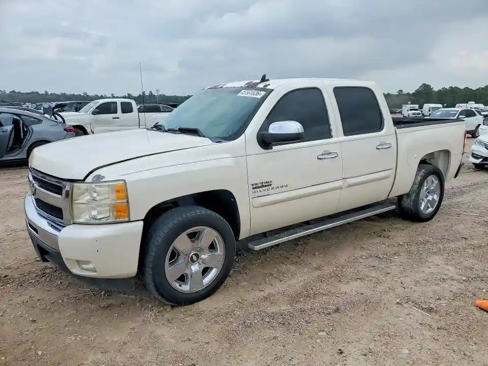 3GCPCSE08BG374493 2011 CHEVROLET SILVERADO-0