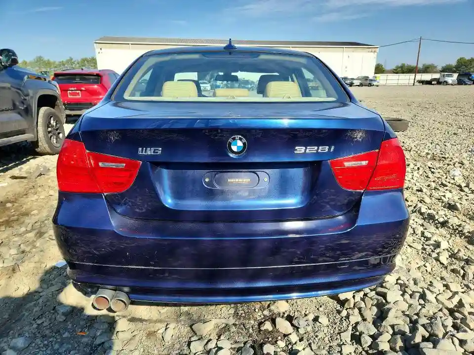 WBAPK5G53BNN31851 2011 BMW 3 SERIES-5