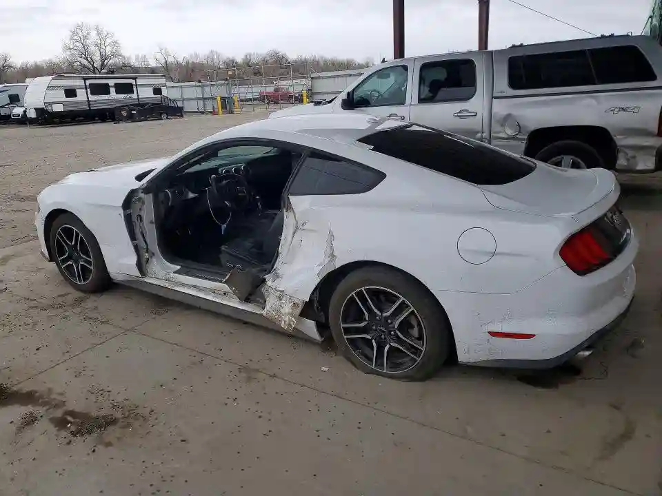 1FA6P8TH9J5156151 2018 FORD MUSTANG-1