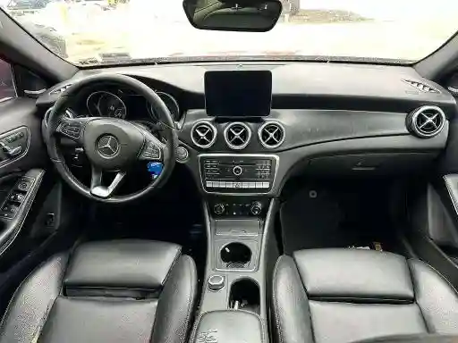 WDCTG4GB4KU018952 2019 MERCEDES-BENZ GLA-CLASS-4