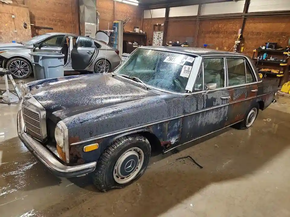 114015100304449 1971 MERCEDES-BENZ 230-CLASS-0