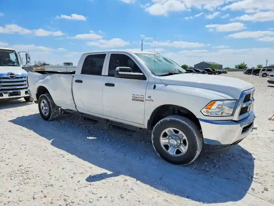 3C6UR5HL4JG418293 2018 RAM 2500-3