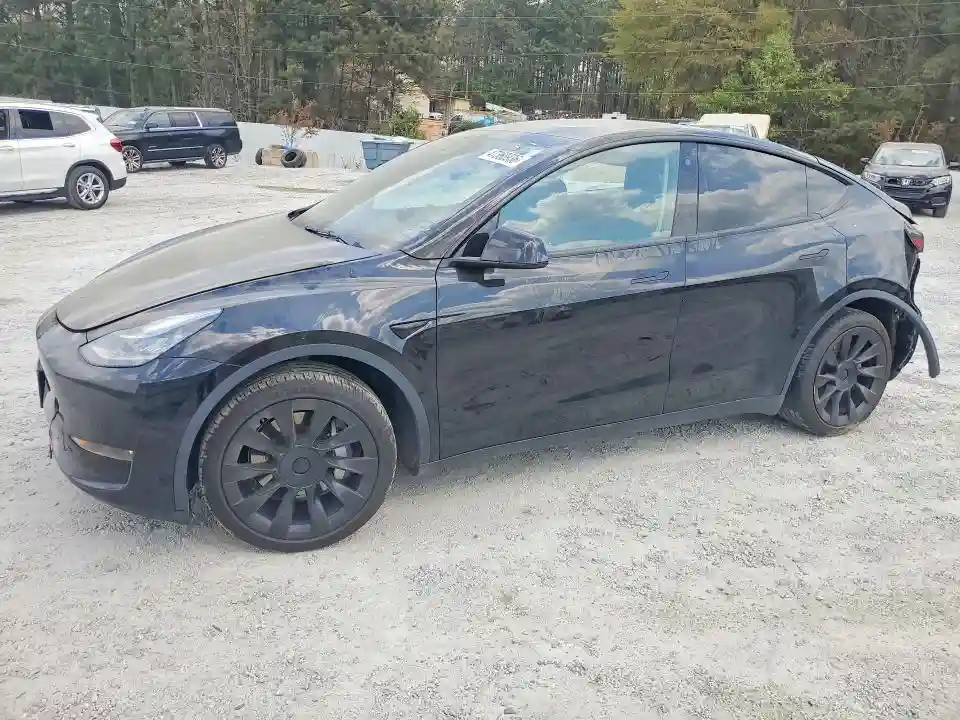 7SAYGDEE1NA007462 2022 TESLA MODEL Y-0