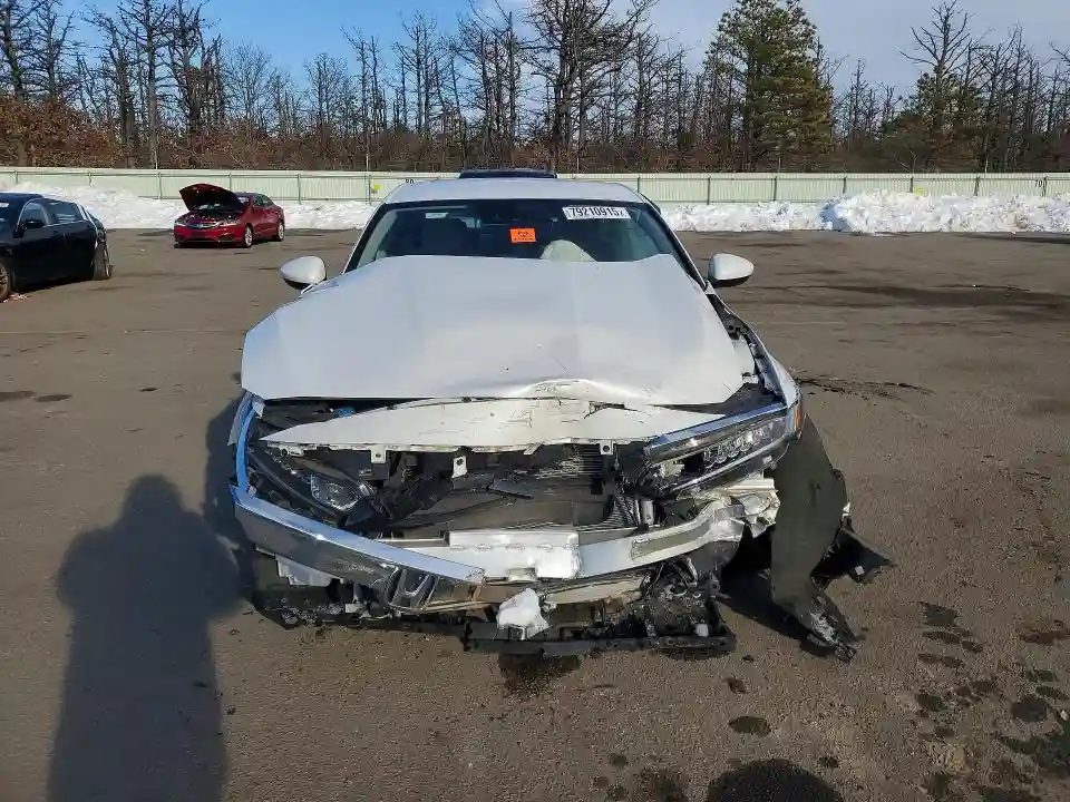 1HGCV1F16JA180845 2018 HONDA ACCORD-4