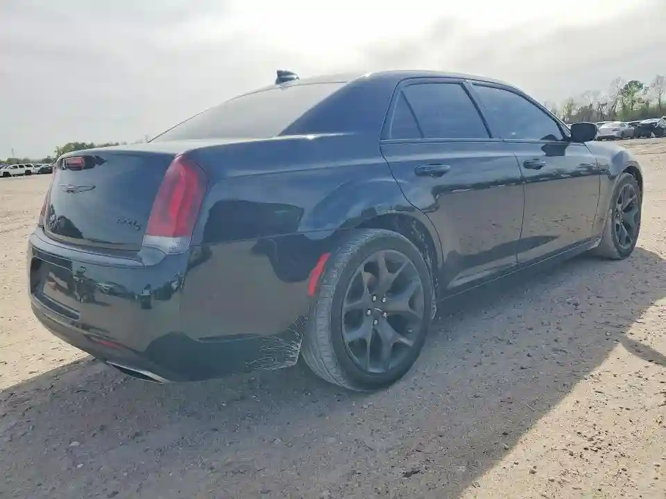 2C3CCABG9PH514105 2023 CHRYSLER 300-2