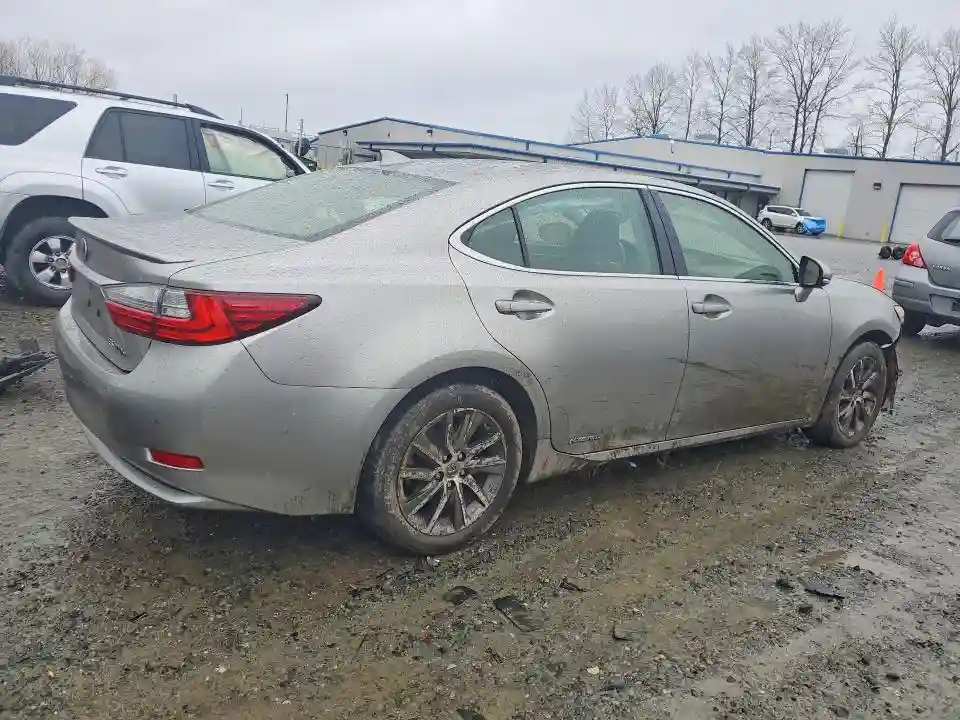 JTHBW1GG2H2144793 2017 LEXUS ES300-2