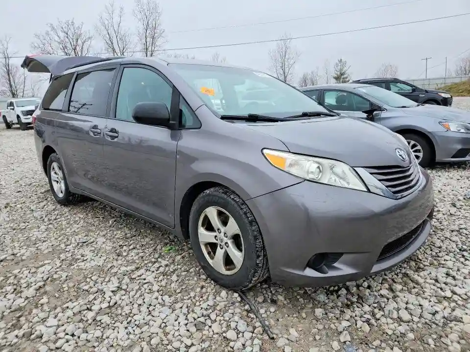 5TDKK3DC1FS635761 2015 TOYOTA SIENNA-3