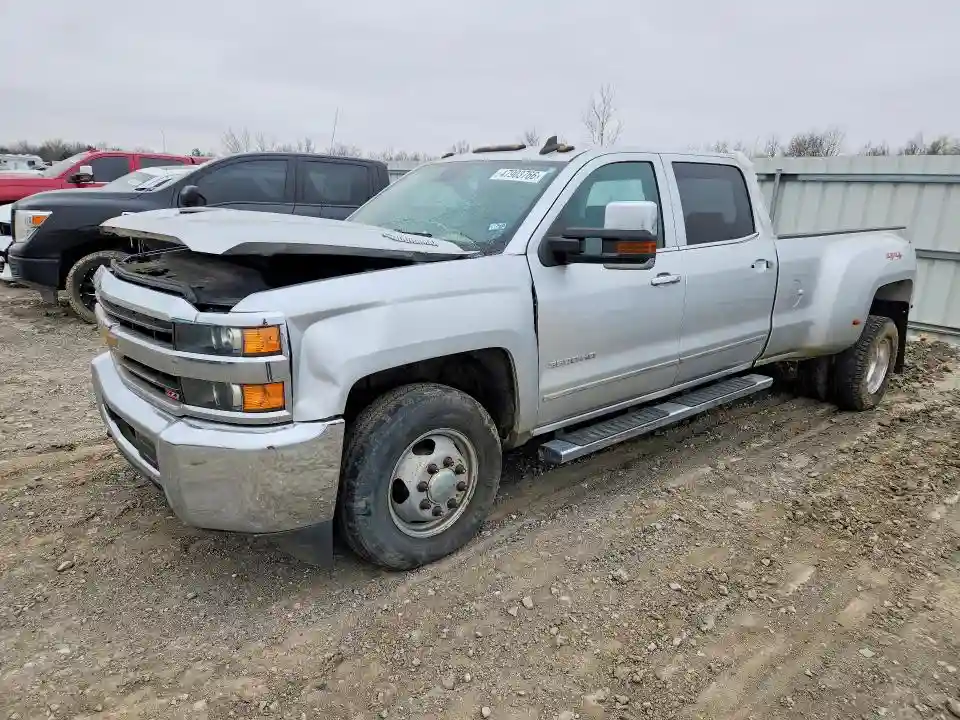 1GC4KXEY5KF154609 2019 CHEVROLET ALL MODELS-0