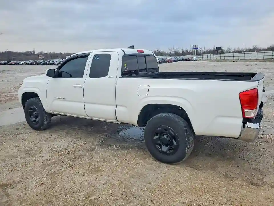 5TFRX5GN7HX074195 2017 TOYOTA TACOMA-1