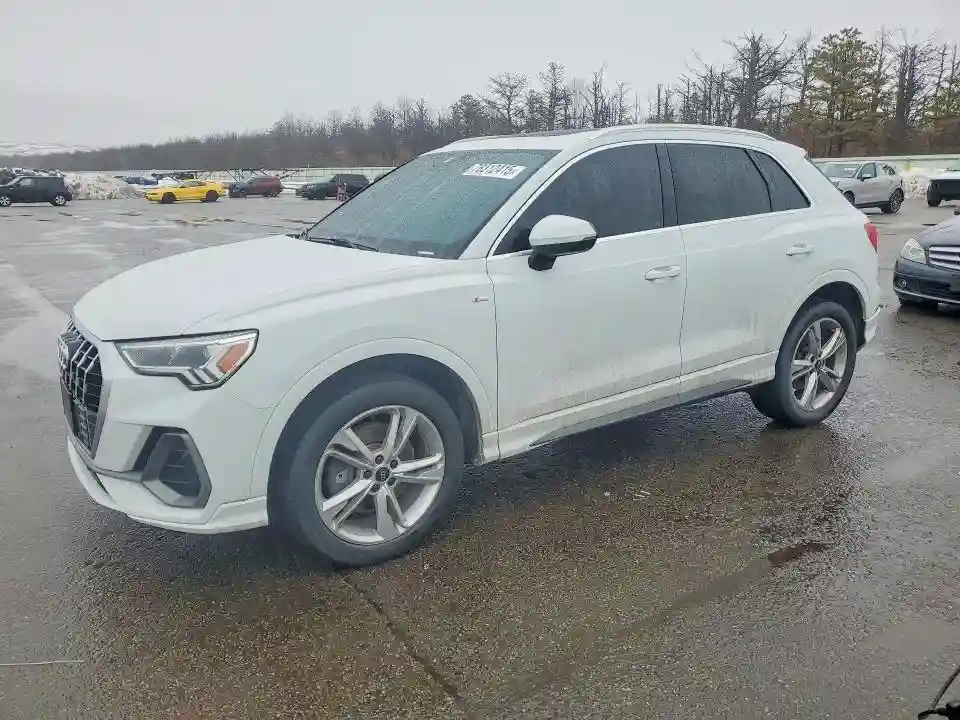 WA1EECF30N1049561 2022 AUDI Q3-0