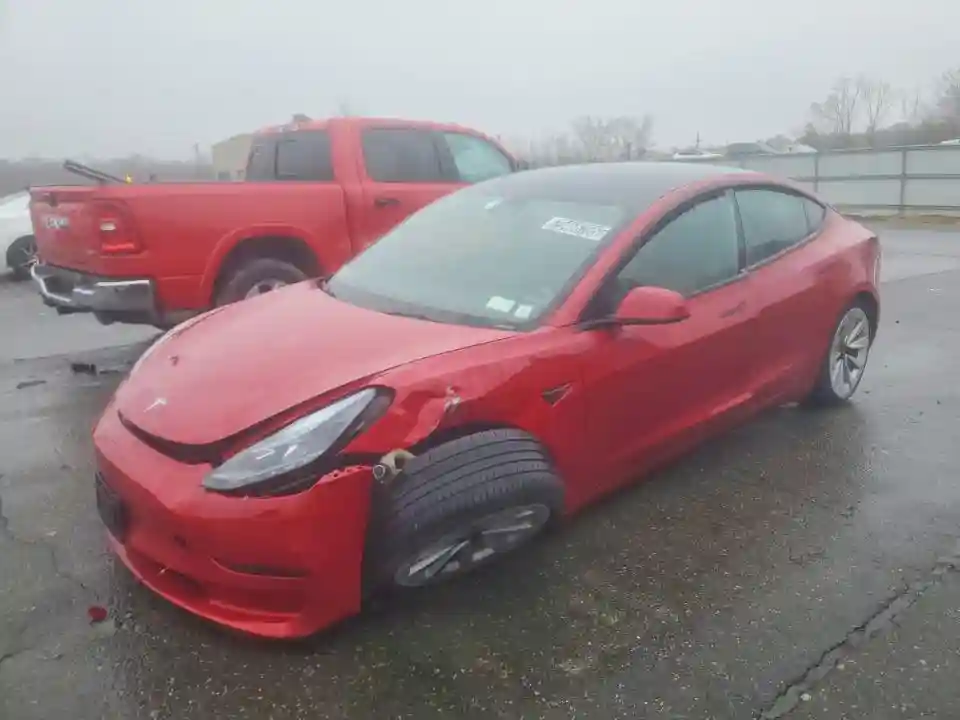 5YJ3E1EA8PF434409 2023 TESLA MODEL 3-0
