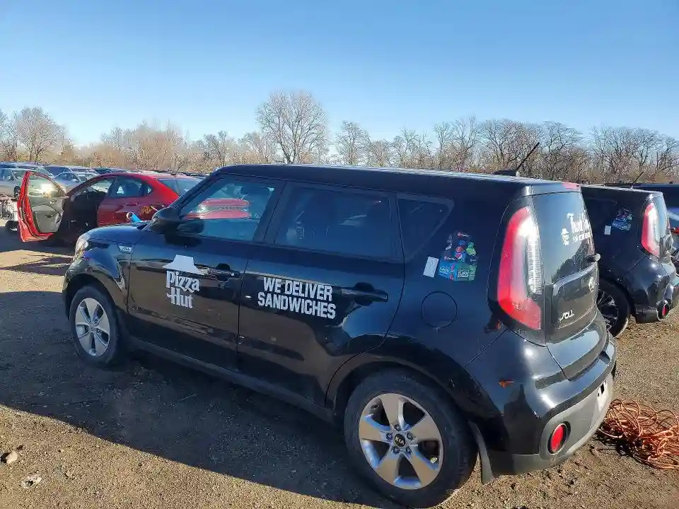 KNDJN2A26H7482509 2017 KIA SOUL BASE-1