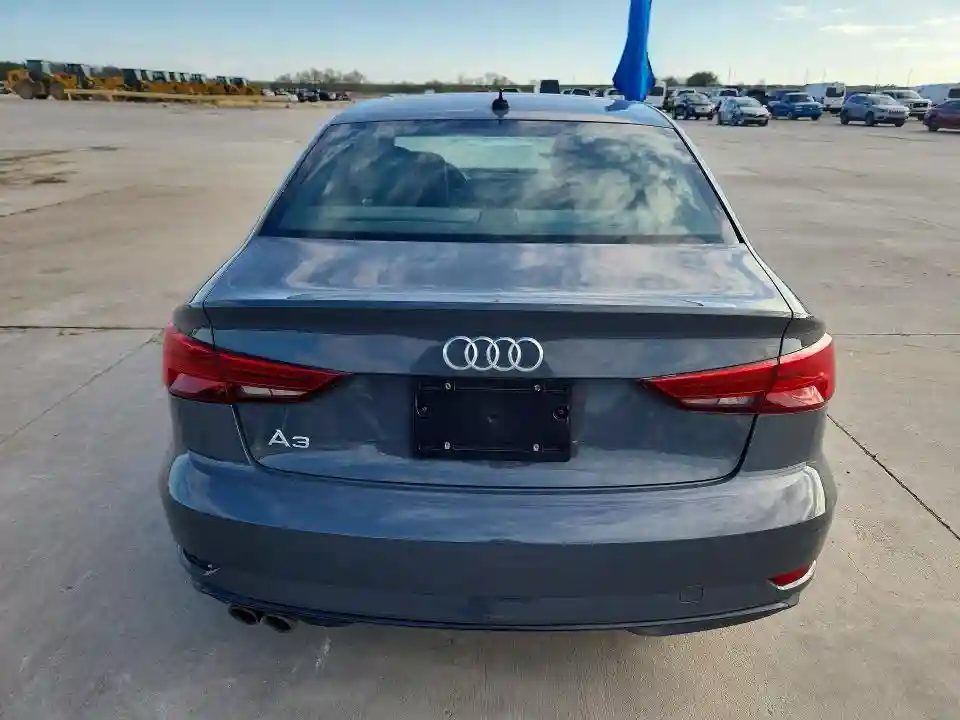WAUAUGFF1KA095627 2019 AUDI A3-5