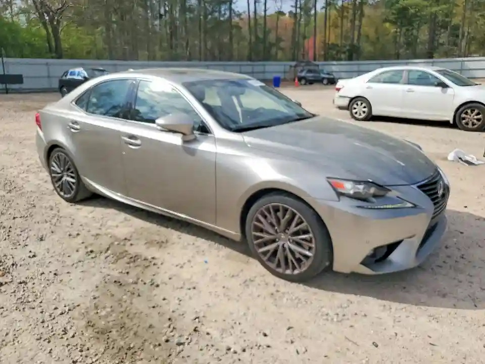 JTHBA1D23G5001792 2016 LEXUS IS-3