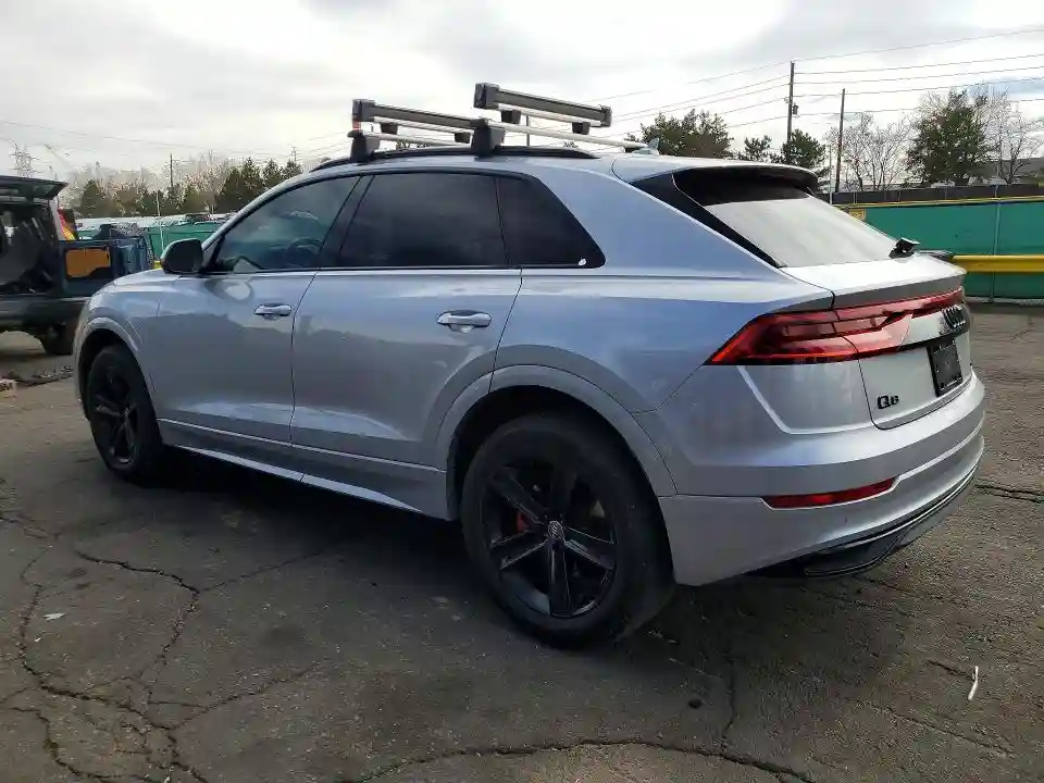 WA1AVAF11KD017312 2019 AUDI Q8-1