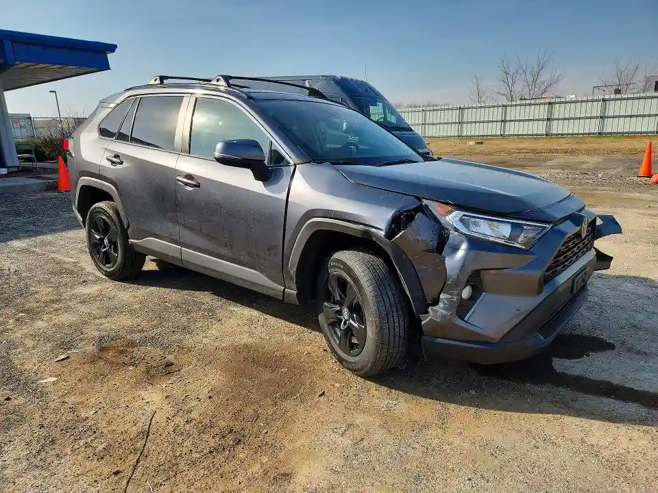 2T3P1RFV7LC084998 2020 TOYOTA RAV4-3