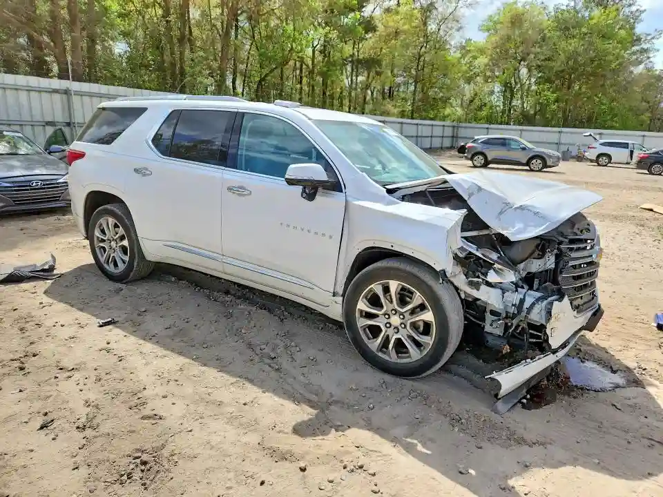 1GNERKKW6KJ101864 2019 CHEVROLET TRAVERSE-3