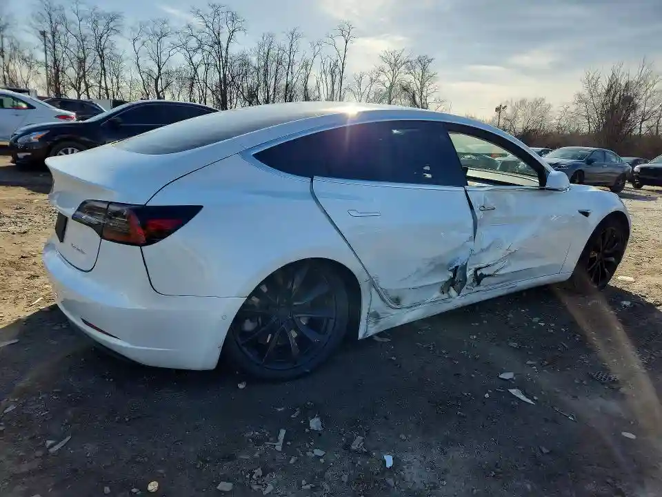 5YJ3E1EB6KF494934 2019 TESLA MODEL 3-2