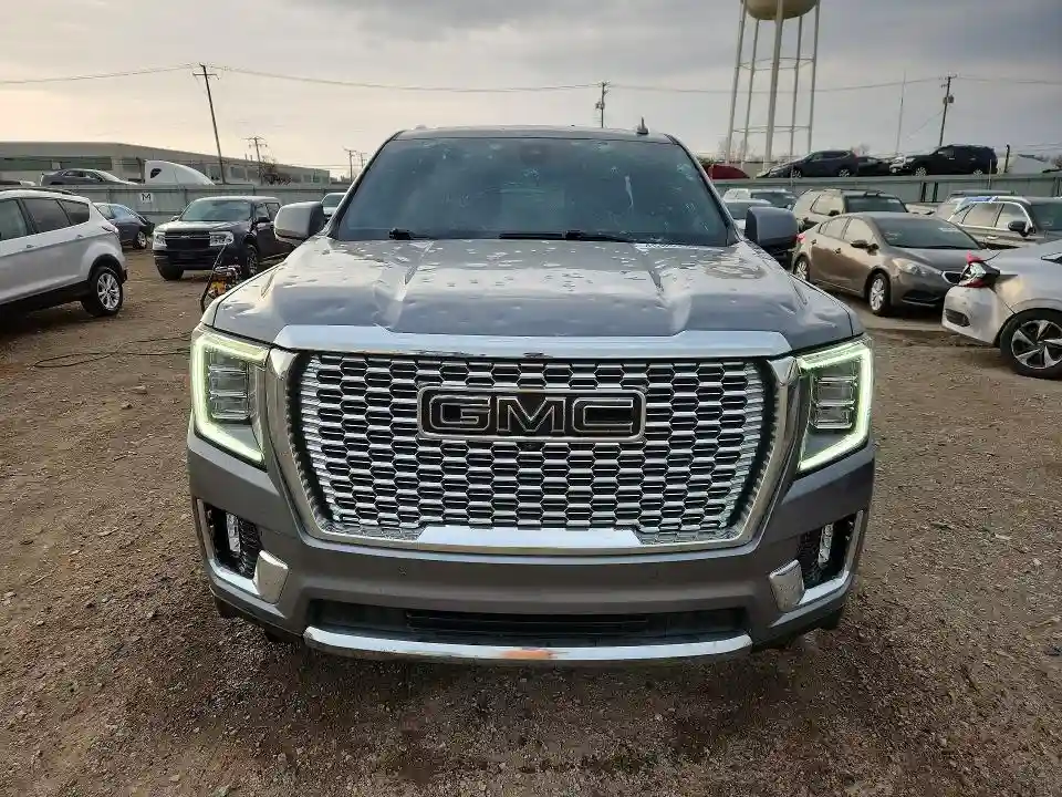 1GKS2BKD1MR303034 2021 GMC YUKON-4