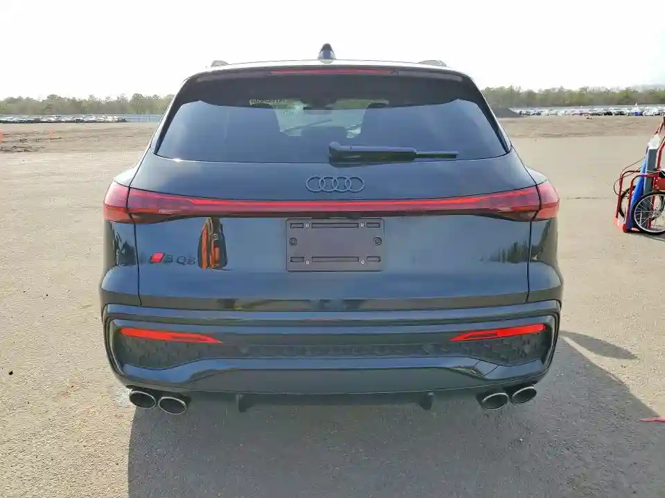 WA125AGU0S2122397 2025 AUDI SQ5-5