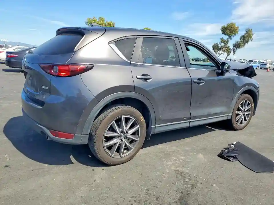 JM3KFACM5J1431528 2018 MAZDA CX-5-2