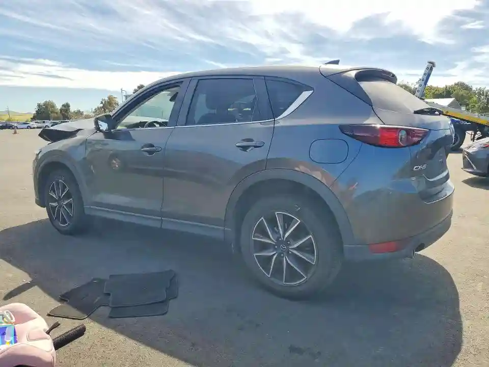 JM3KFACM5J1431528 2018 MAZDA CX-5-1
