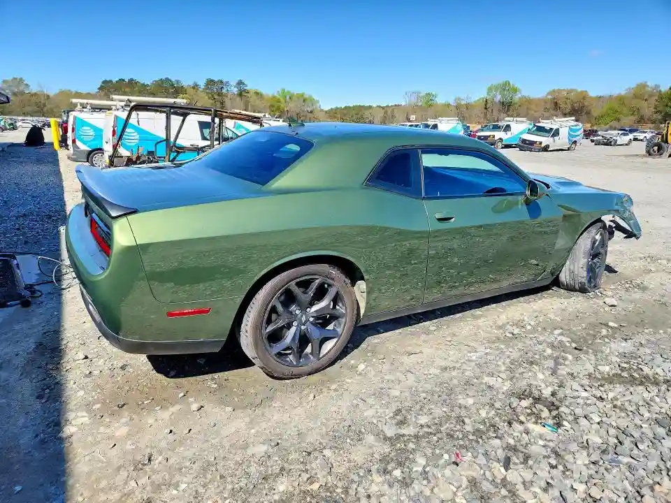 2C3CDZAG3LH240259 2020 DODGE CHALLENGER-2