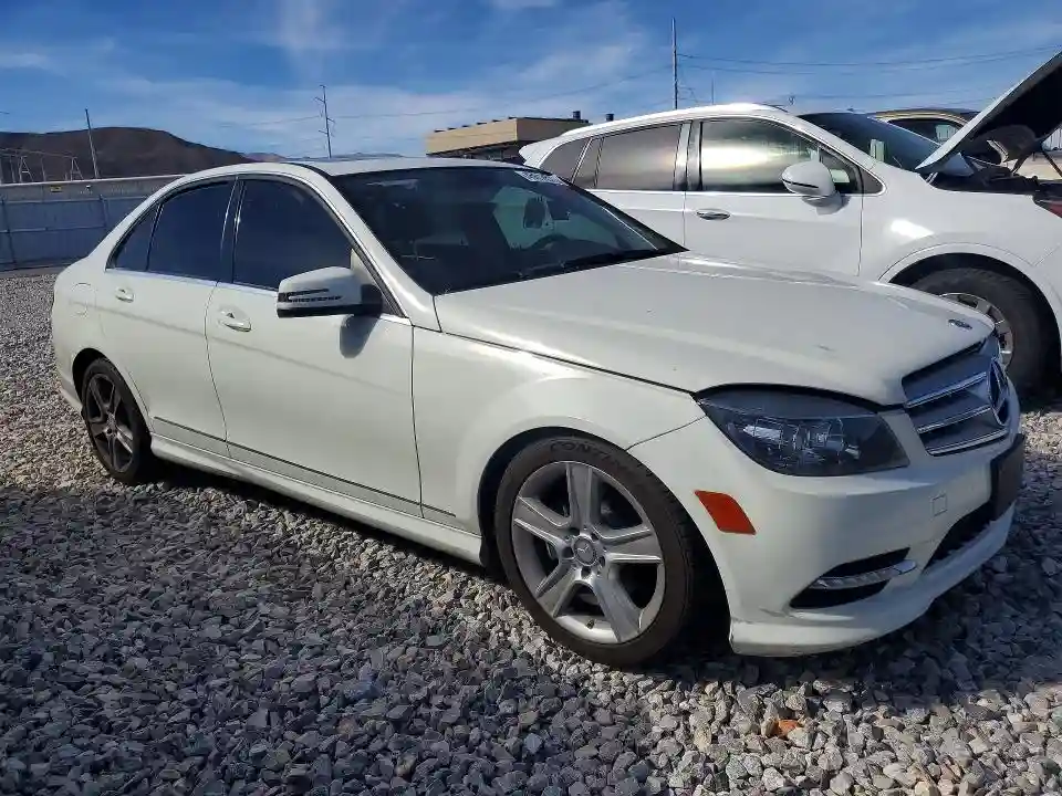 WDDGF8BB2BR161464 2011 MERCEDES-BENZ C-CLASS-3