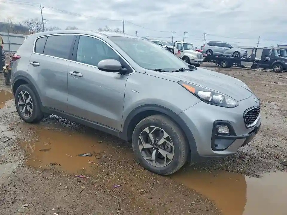 KNDPMCAC7N7981651 2022 KIA SPORTAGE-3