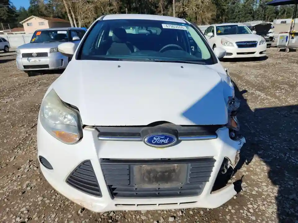 1FADP3K2XEL384071 2014 FORD FOCUS-4